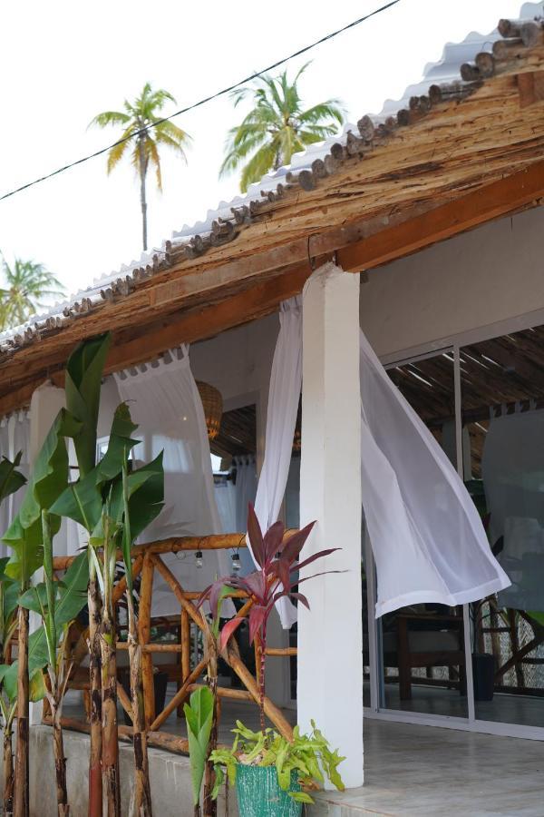 Steps To The Beach, Bungalow In Desired Location Villa ปาเยอ ภายนอก รูปภาพ